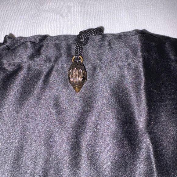 Kurt Geiger Black Velvet Crystal Bow Crossbody Bag Mini Shoulder Chain Purse new - Picture 8 of 8